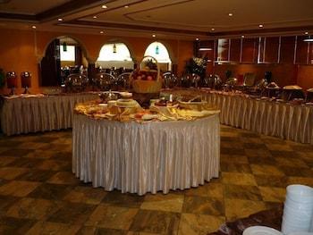 Bilqase Throne Hotel Dammam Buitenkant foto