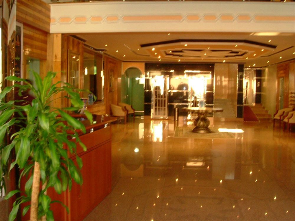 Bilqase Throne Hotel Dammam Buitenkant foto