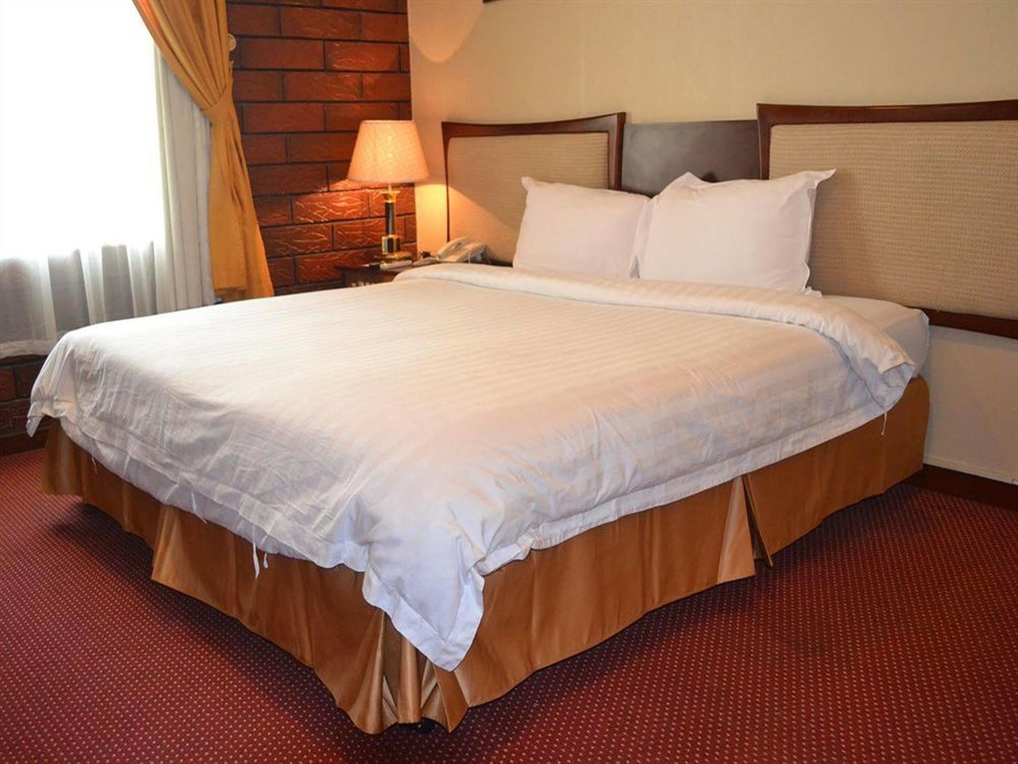 Bilqase Throne Hotel Dammam Buitenkant foto