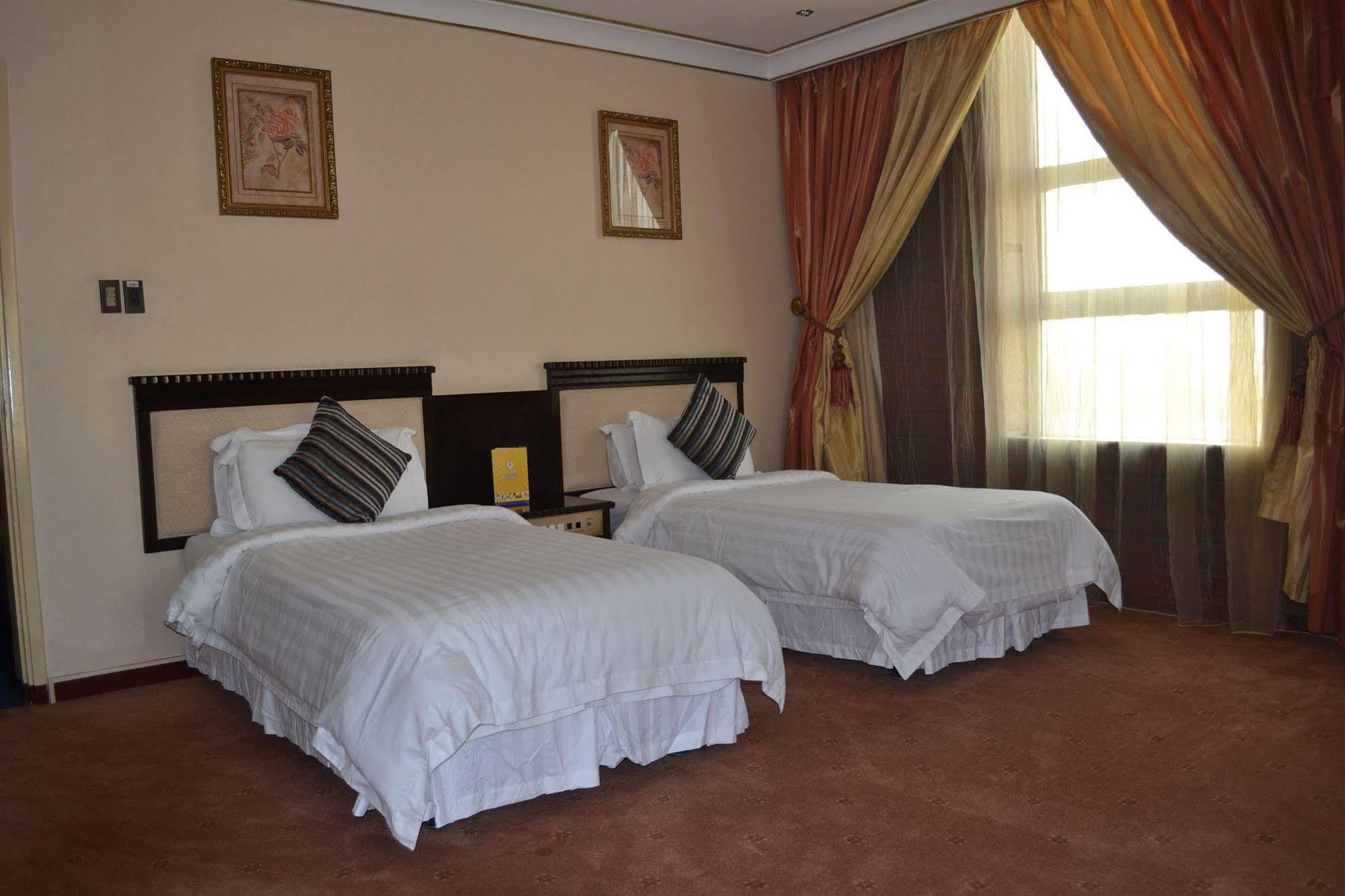 Bilqase Throne Hotel Dammam Buitenkant foto